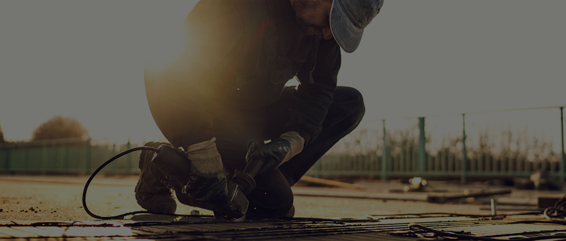 上海助騰網站設計制作開發公司推薦案例-世鏈國際-1